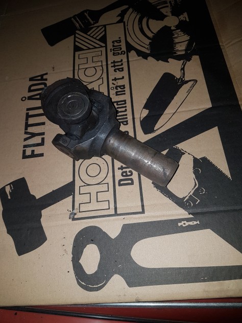 Yoke med knutkors till TH 350 låda 450kr